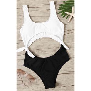 Black & White Monokini